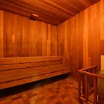 Canadas Best Value Inn & Suites-Vernon 